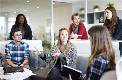 Reunión de traballo.