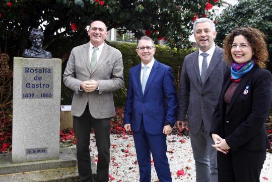 Miembros de PuntoGal, de la Fundación Rosalía y de Política Lingüística.