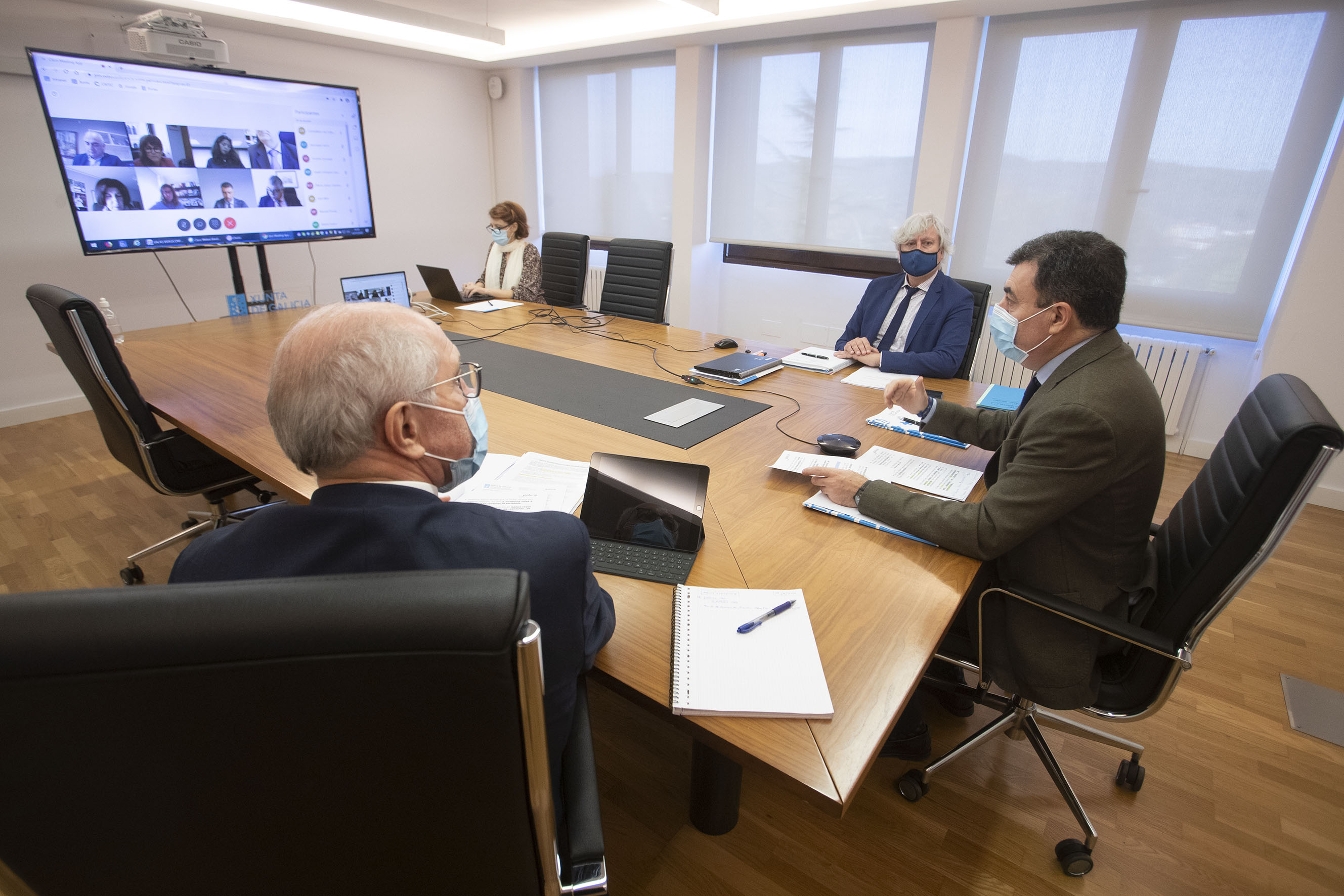Reunión por videoconferencia do Comité Educativo.
