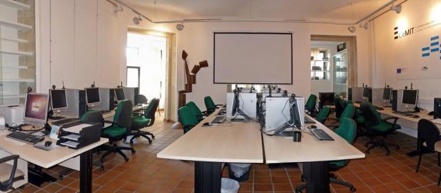 Aula CeMIT de A Guarda.