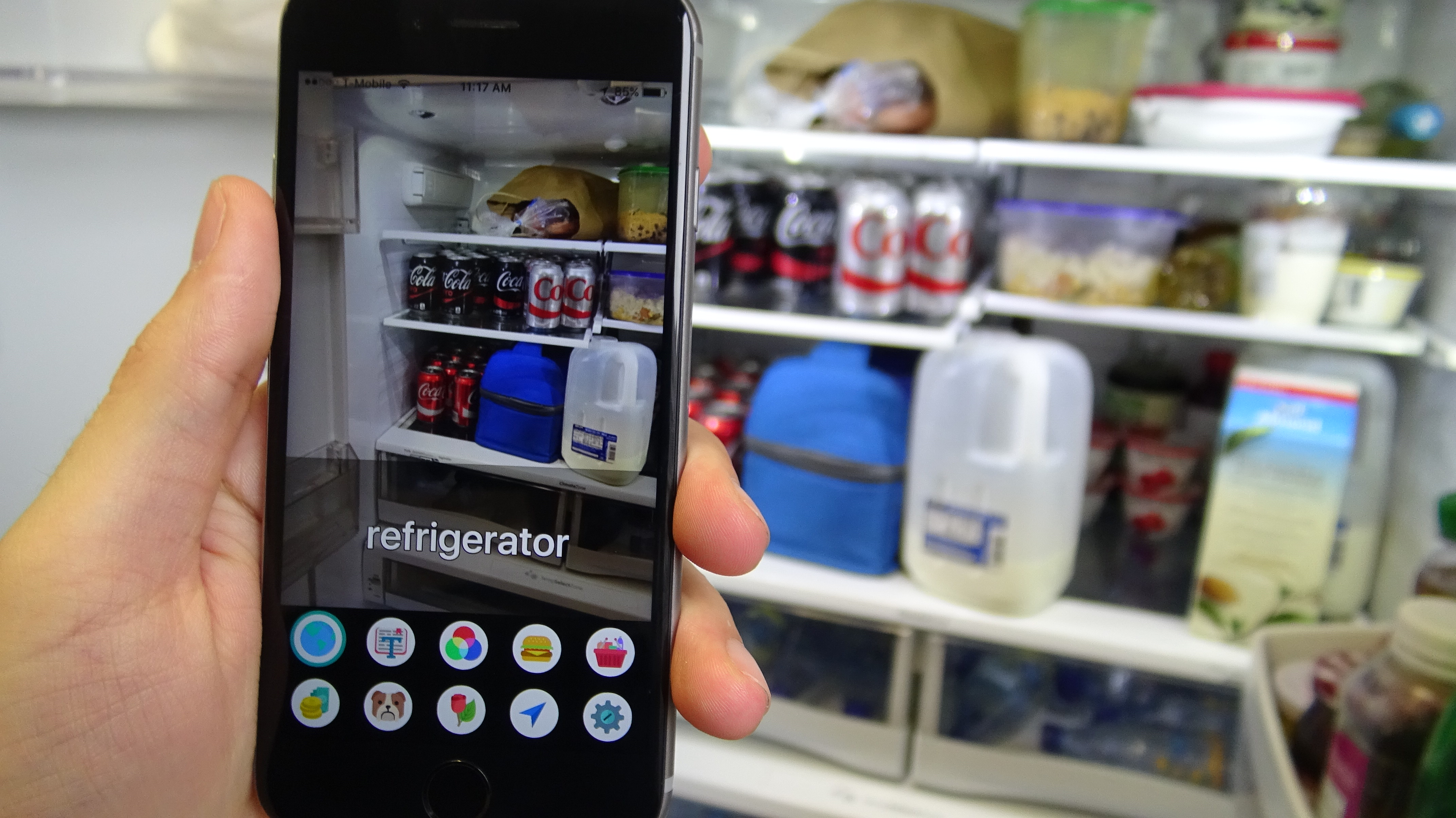 Imagen de la aplicación aipoly identificando una nevera.na nevera.