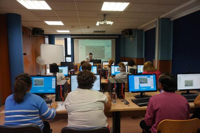 Aula CeMIT de Boiro.