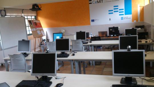 Aula CeMIT de Poio.