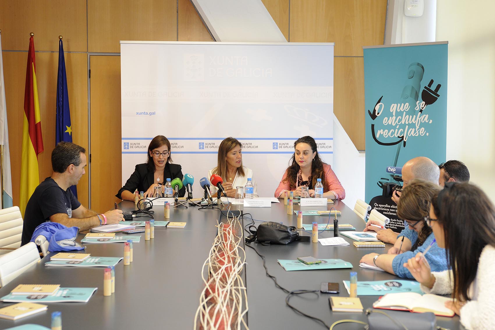 Presentación da iniciativa.