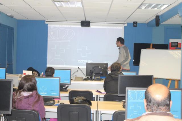 Un momento de la formación.