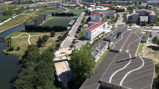 Vista aérea del Campus de Pontevedra y de sus facultades.