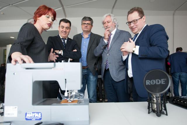 Presentación del STEMbach.