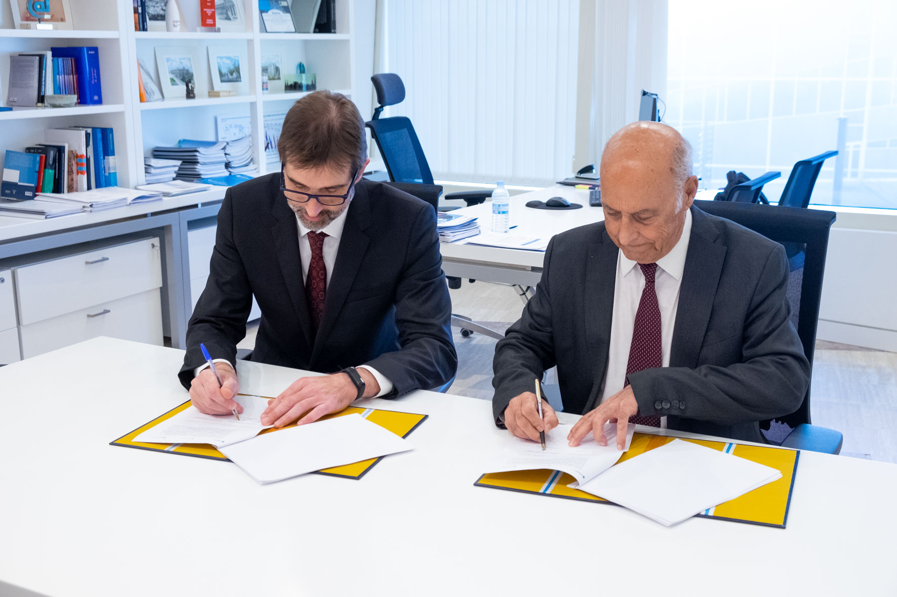 Sinatura do convenio de colaboración.