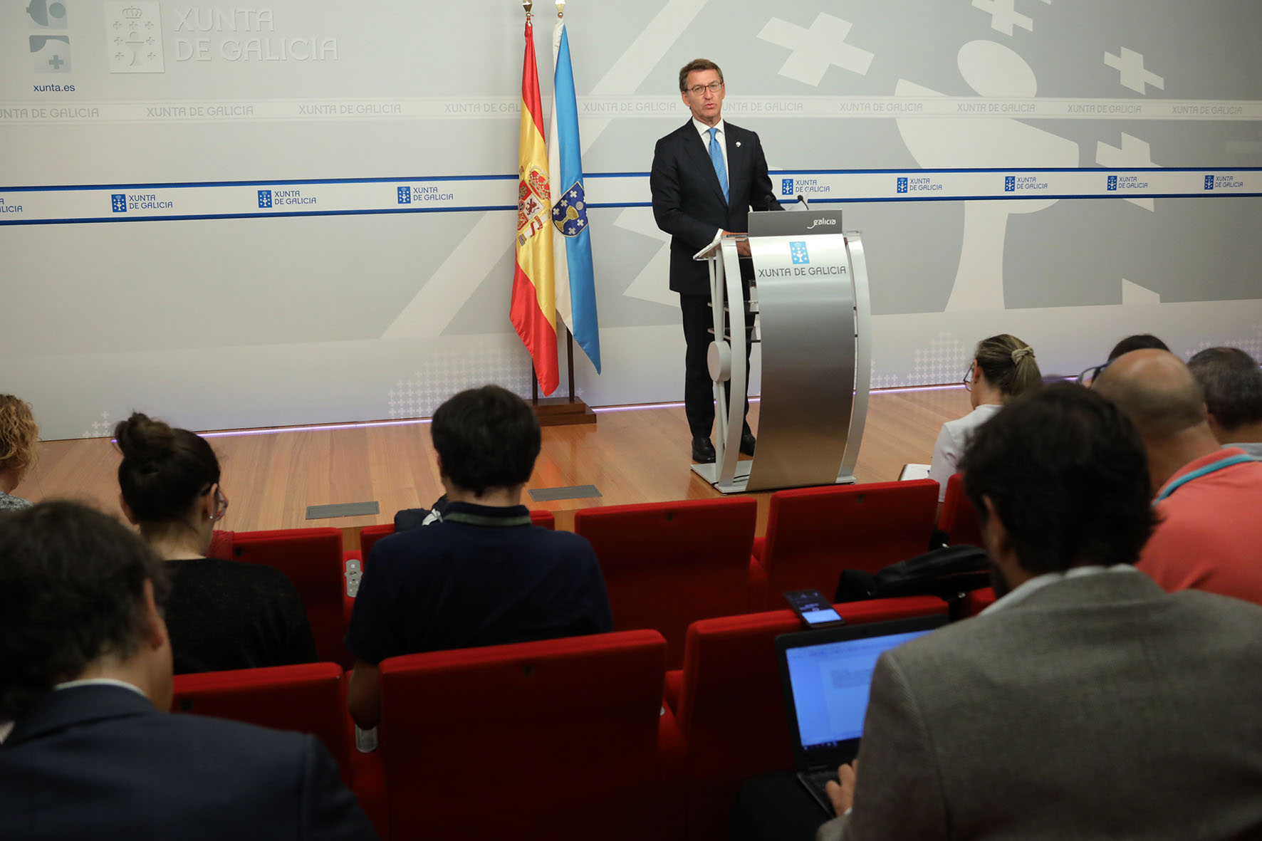 O presidente da Xunta durante a rolda de prensa.