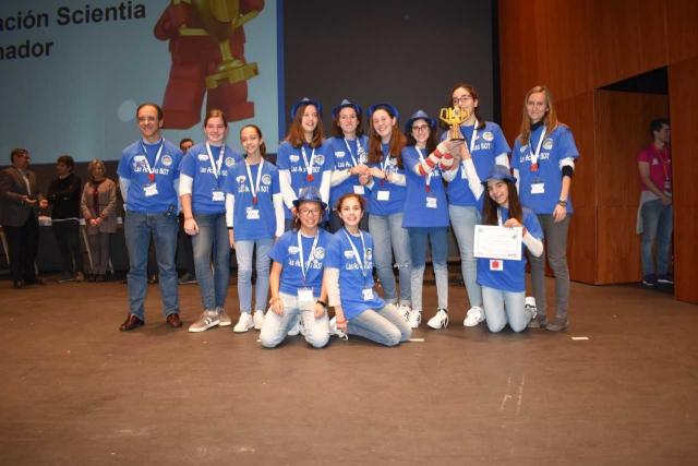 Las Acacias BOT se imponen en la First LEGO League Galicia.