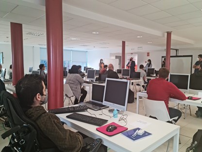 Participantes del programa ‘Por Talento Digital’ de la Fundación ONCE.