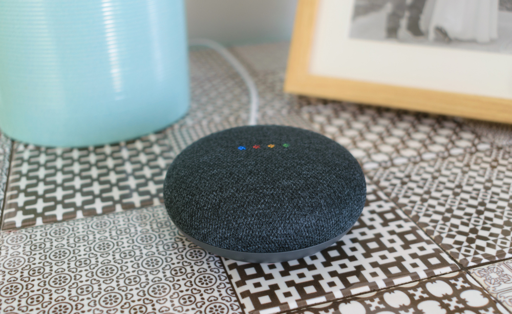 Google Home Mini.