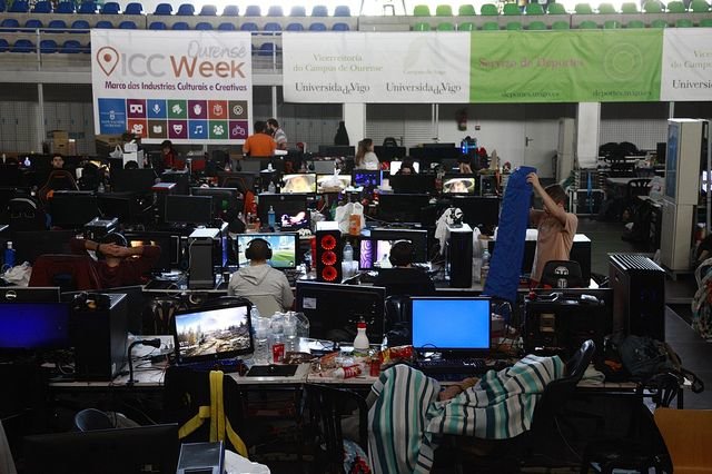 La party ICC Technium en una imagen de Miguel Ángel para Lana Región.