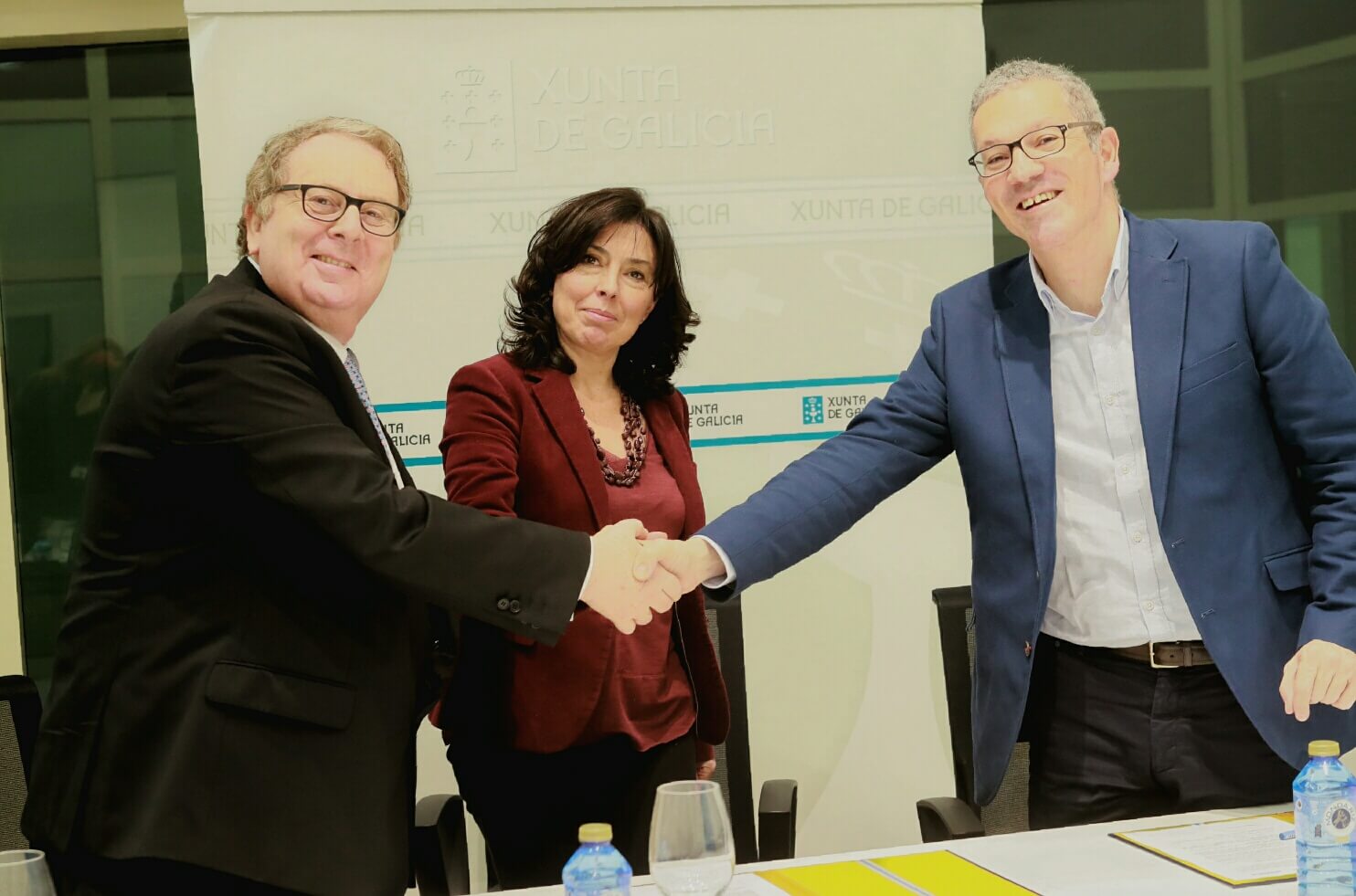 Convenio de pago desde el móvil a los usuarios del transporte metropolitano.