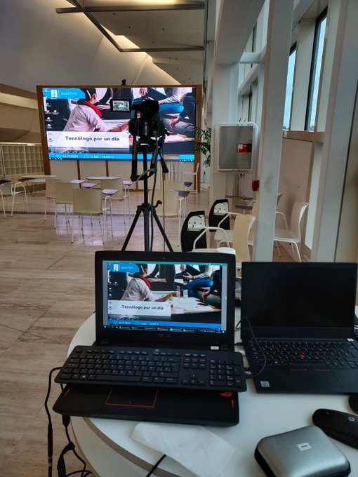 Tecnólg@ por un día.