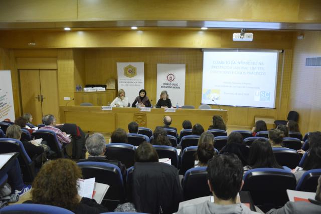 Momento de la conferencia.