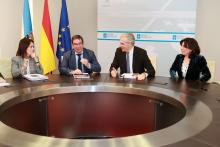 El conselleiro de Economía, Empleo e Industria y la directora de la Amtega mantuvieron un encuentro de trabajo con el presidente del Clúster TIC.