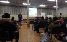 Momento de la charla.